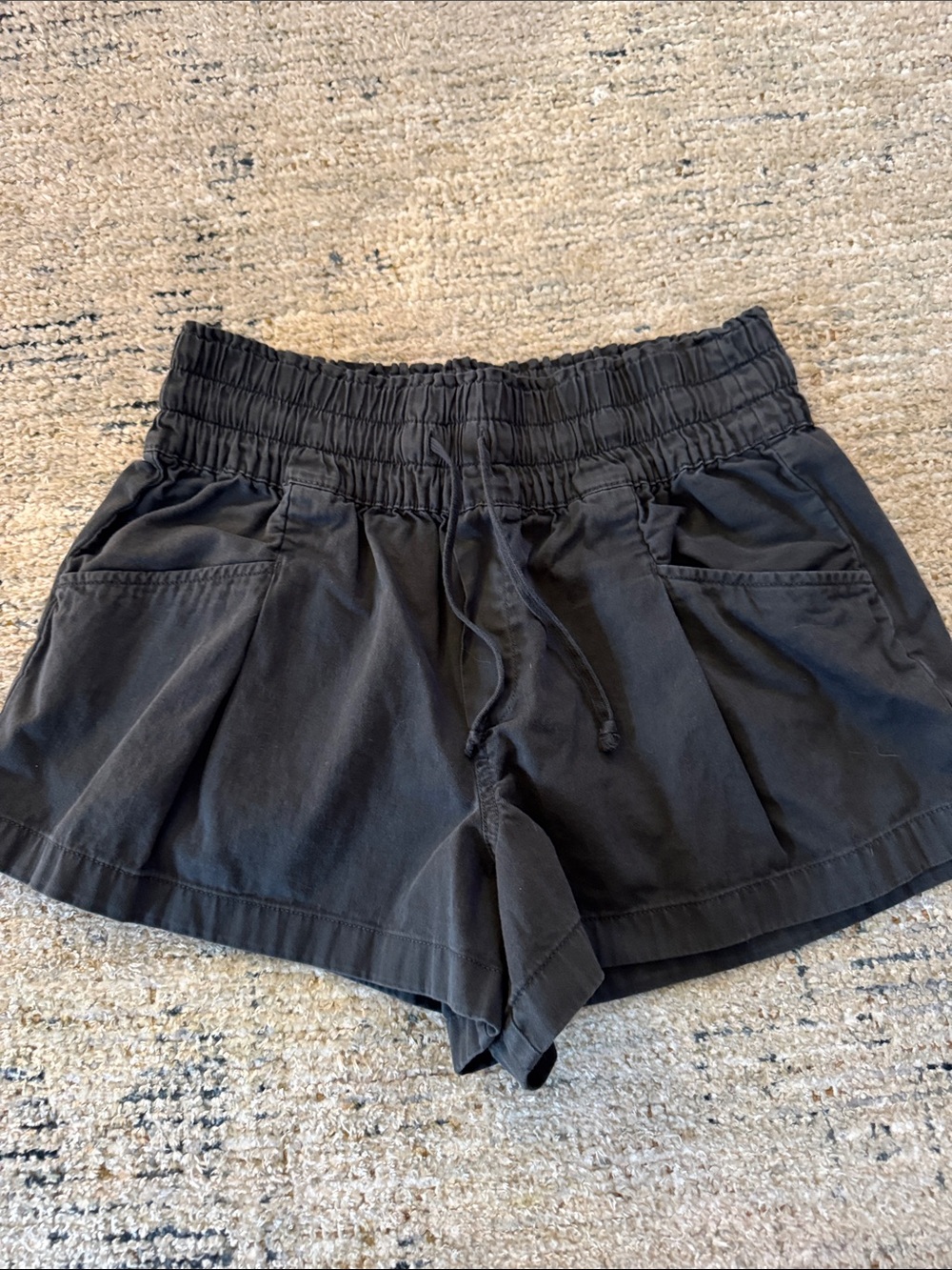 Aerie Women's Charcoal Drawstring Elastic Waist Shorts size Medium